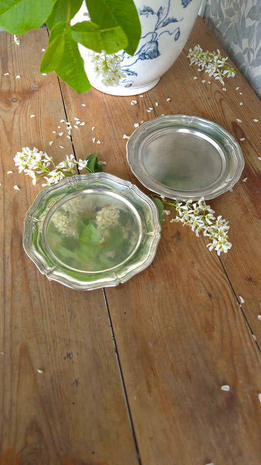 Flaskunderlägg i nysilver