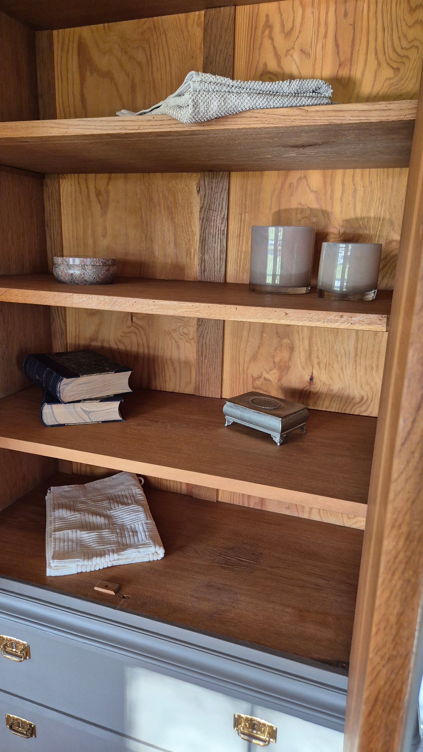 Linneskåp eller klädskåp