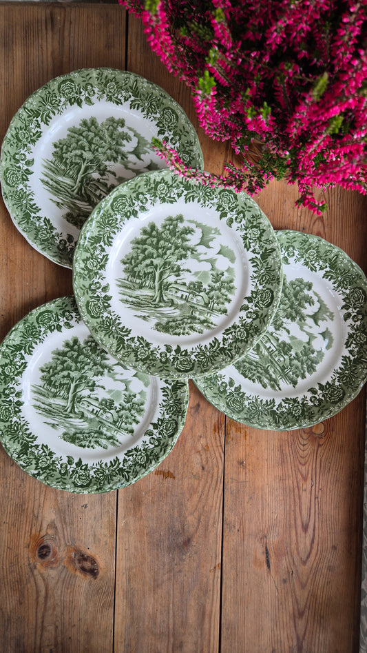 Gröna assietter - Staffordshire Country style