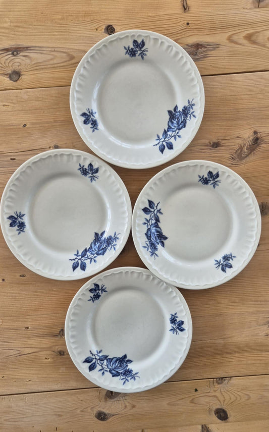 Blåvita assietter - Blommönster 4 st