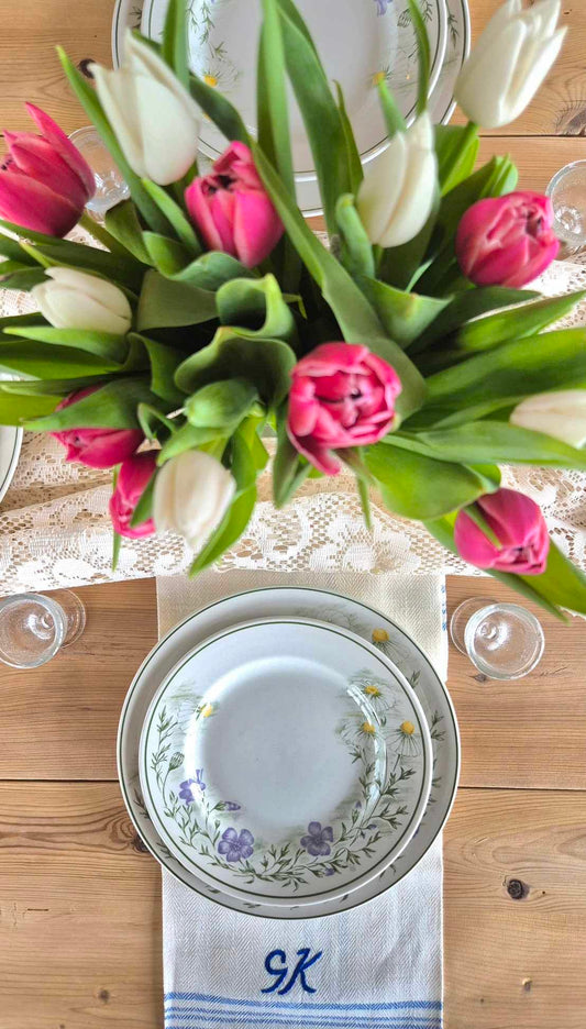 Blommig tallrik - Churchill