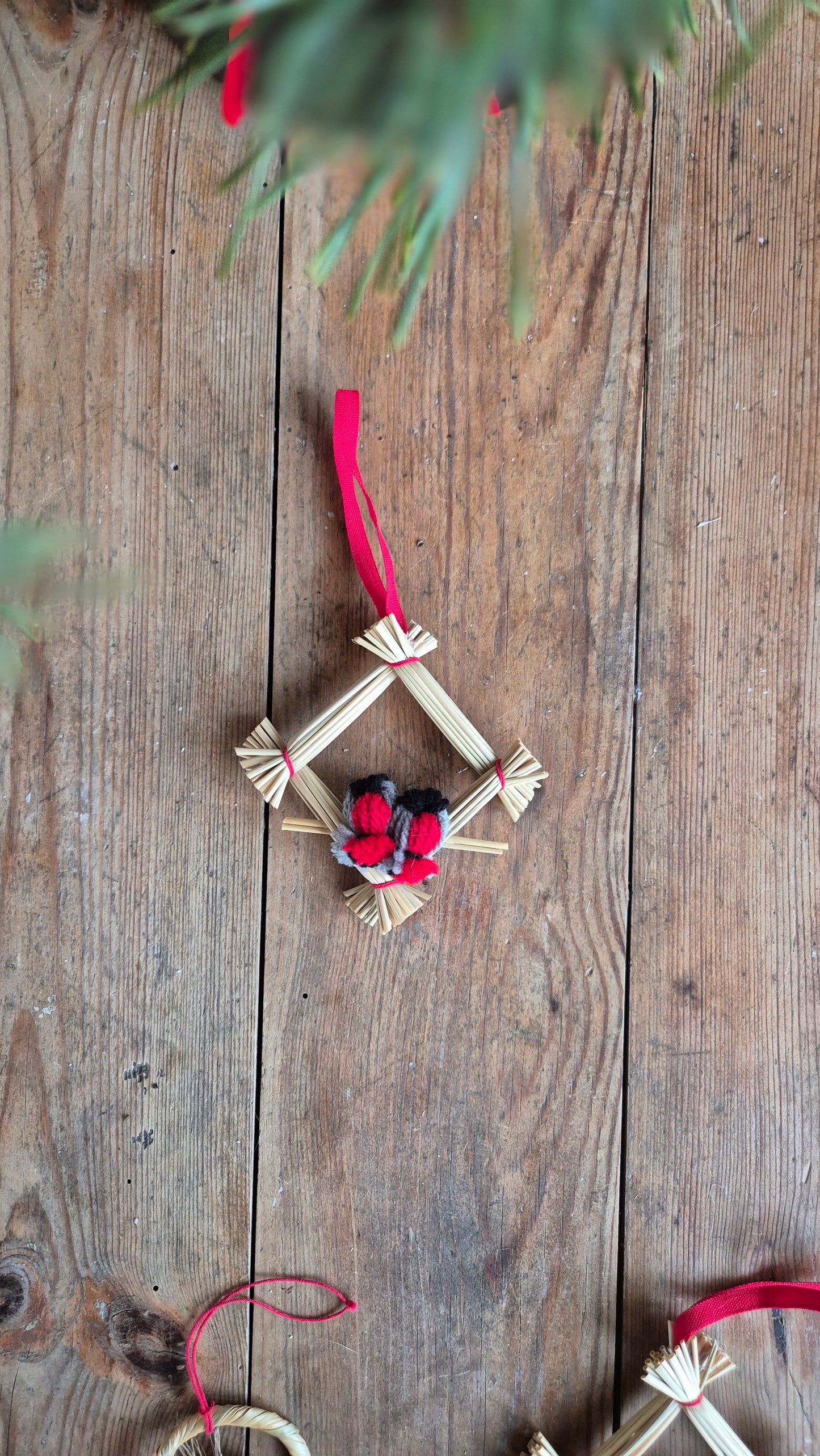 Julhängen i halm - Fåglar