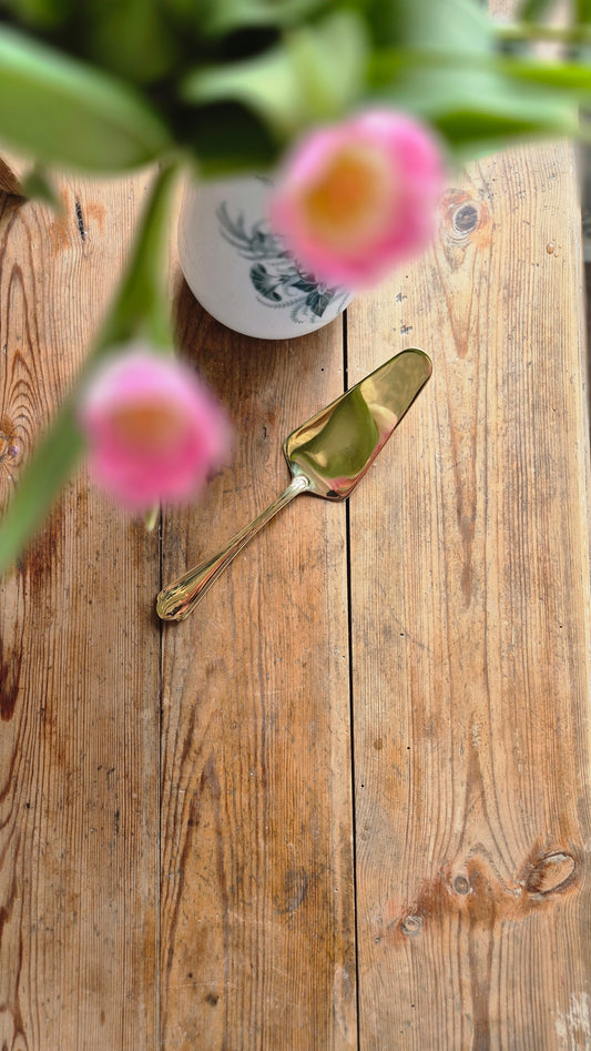 Tårtspade -Guldfärg