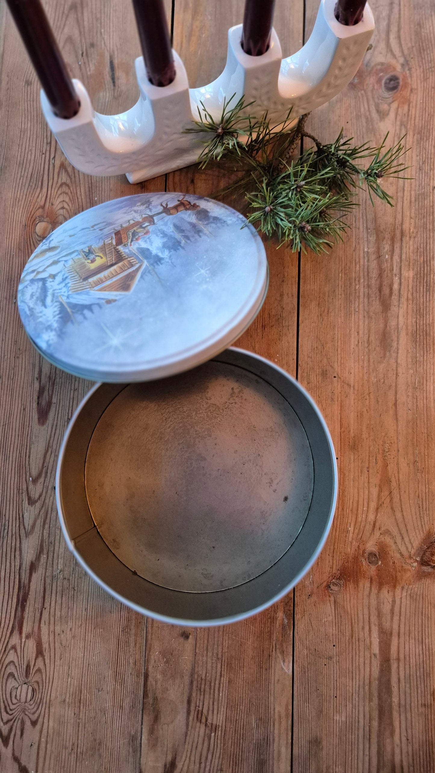 Plåtburk - Julmotiv