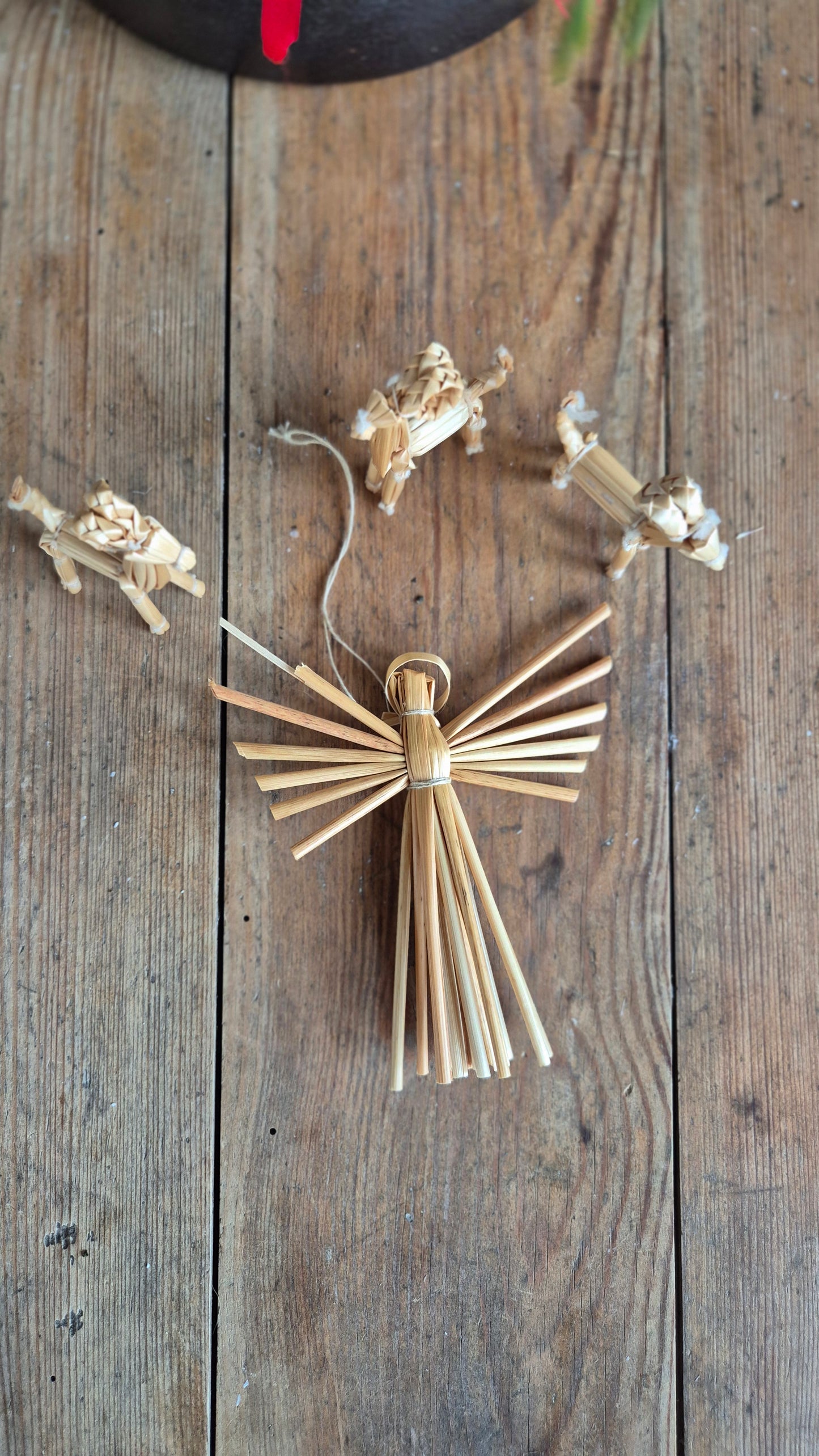 Julhängen i halm - Ängel