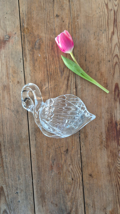 Glasskål svan