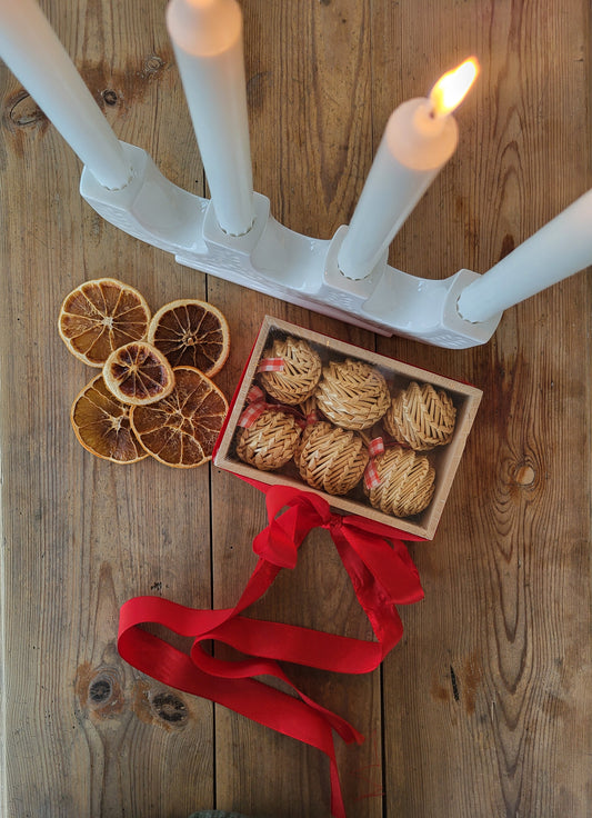 Halmhängen - Bollar